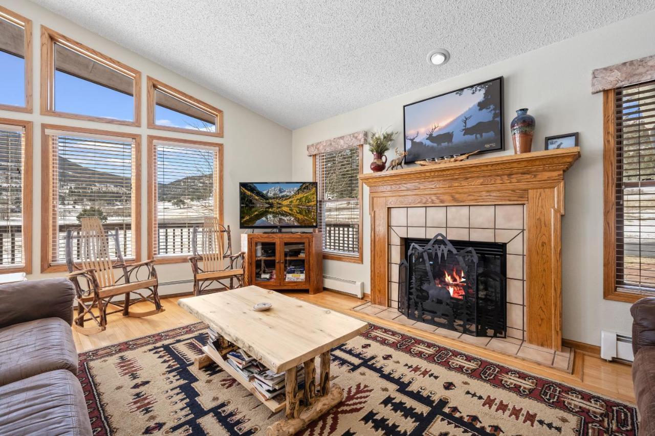Lily Mountain Lodge - Amazing Mountains Views, Private Hot Tub, Great Location Эстес Парк Экстерьер фото