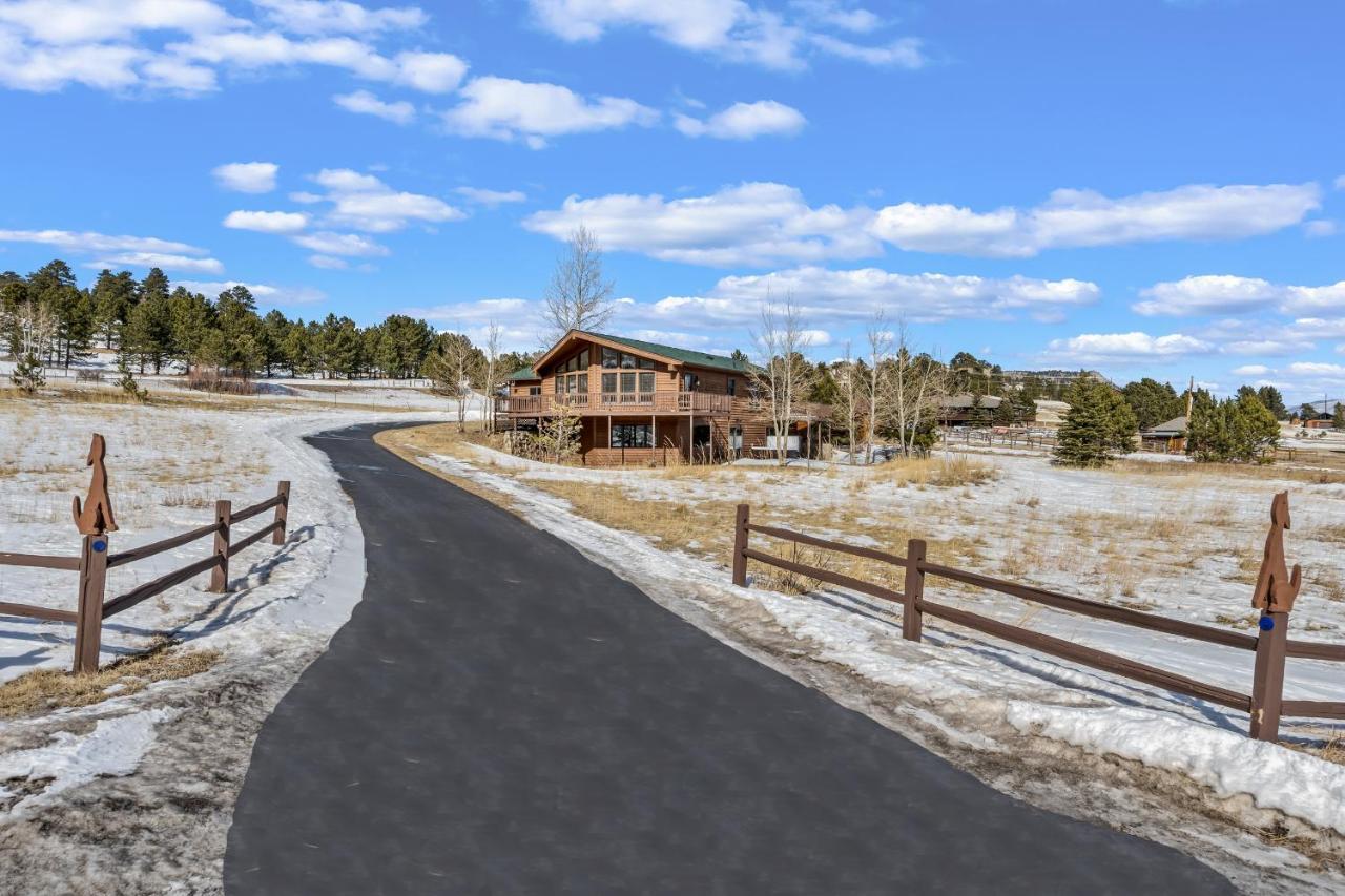 Lily Mountain Lodge - Amazing Mountains Views, Private Hot Tub, Great Location Эстес Парк Экстерьер фото